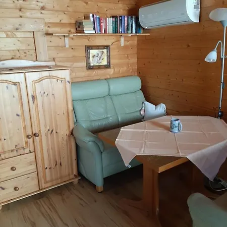 펜션 Ferienhaeuser Waldidyll