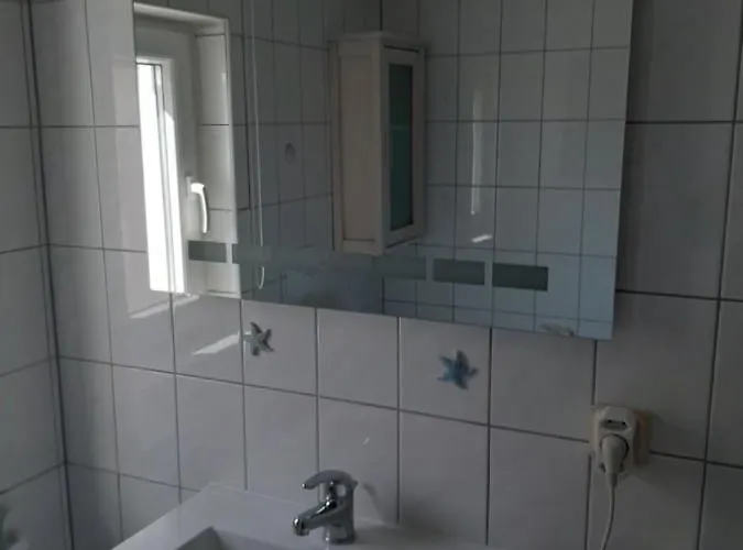 Ferienhaeuser Waldidyll בית נופש *