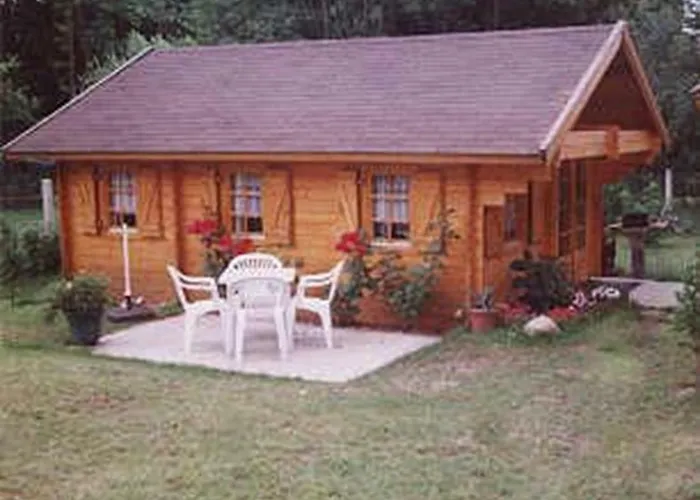 Ferienhaeuser Waldidyll בית נופש